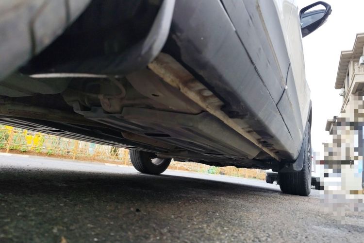 Used Baojun 510 2019 1.5L Manual Prestige Version China V Emission Standard Chassis Rear Right