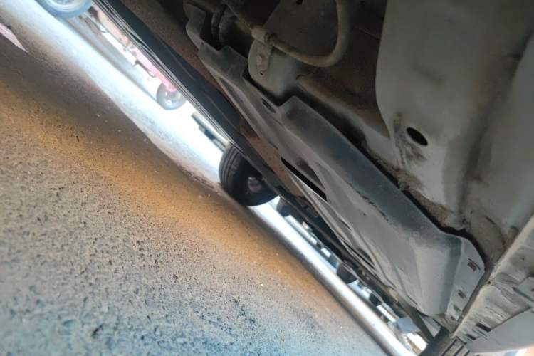Used Baojun 510 2019 1.5L CVT Enjoyment Model China VI Emission Standard Chassis Rear Right