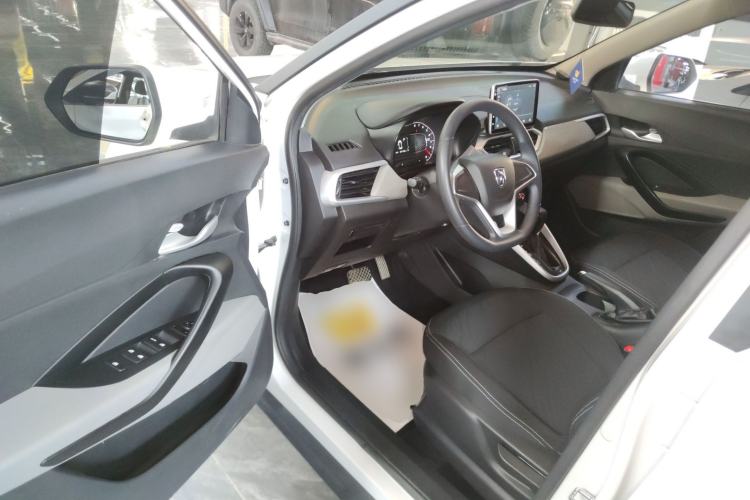 Used Baojun 510 2019 1.5L CVT Enjoyment Model China VI Emission Standard Driver Seat
