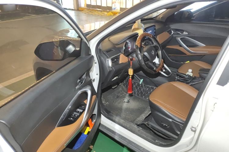 Used Baojun 510 2019 1.5L Automatic Prestige Edition China V Driver Seat