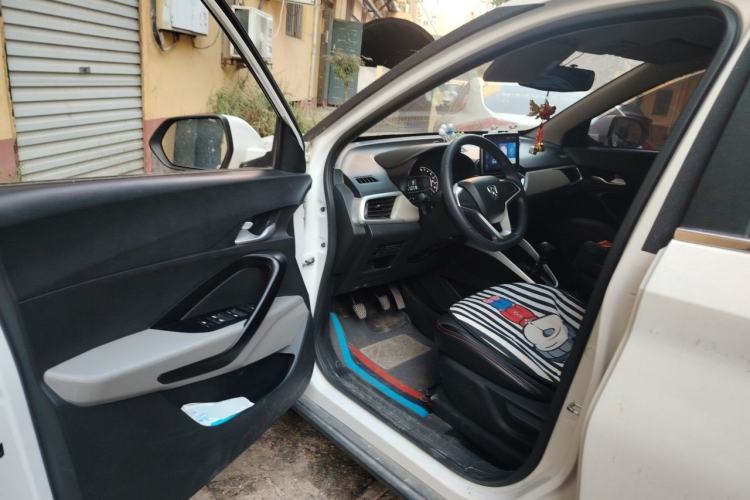 Used Baojun 510 2019 1.5L Manual Jingxiang Model China V Emission Standard Driver Seat