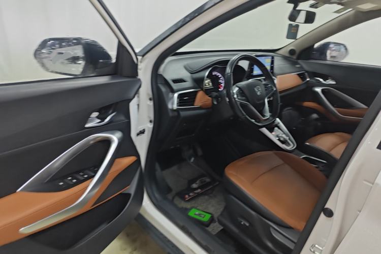 Used Baojun 510 2019 1.5L Automatic Premium Version National V Driver Seat