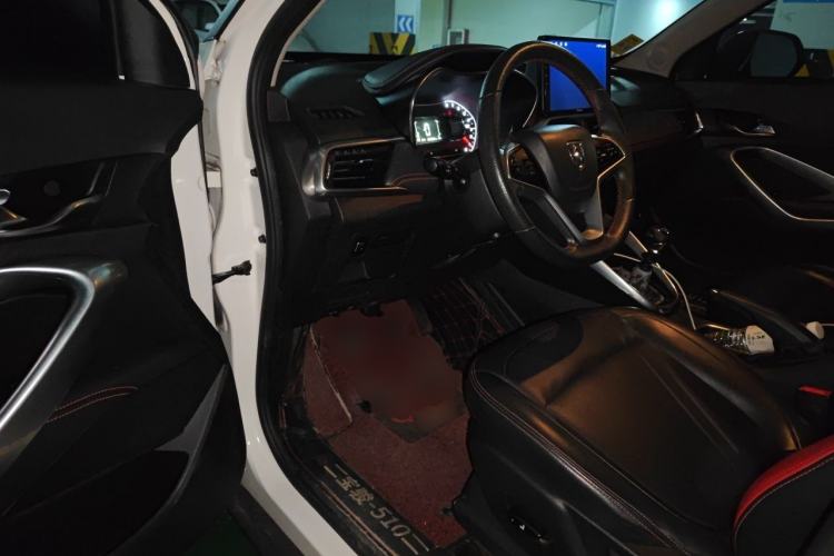 Used Baojun 510 2019 1.5L Manual Prestige Version China V Emission Standard Driver Seat