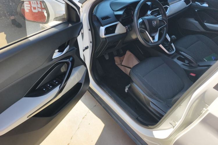 Used Baojun 510 2019 1.5L Manual Jingxiang Model 73kW China VI Emission Standard Driver Seat