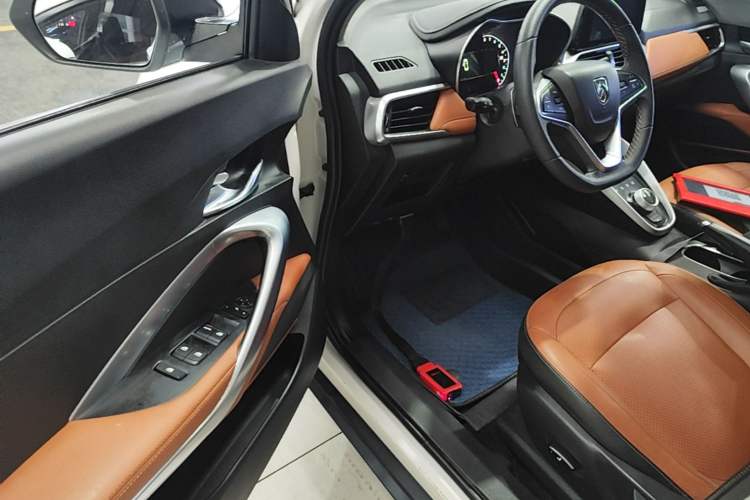 Used Baojun 510 2019 1.5L Automatic Premium Version National V Driver Seat