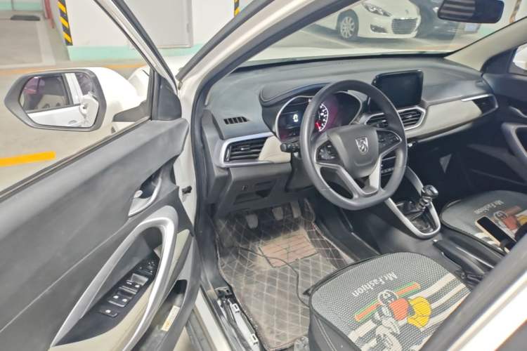 Used Baojun 510 2019 1.5L Manual Enjoyment Model 73kW China VI Driver Seat