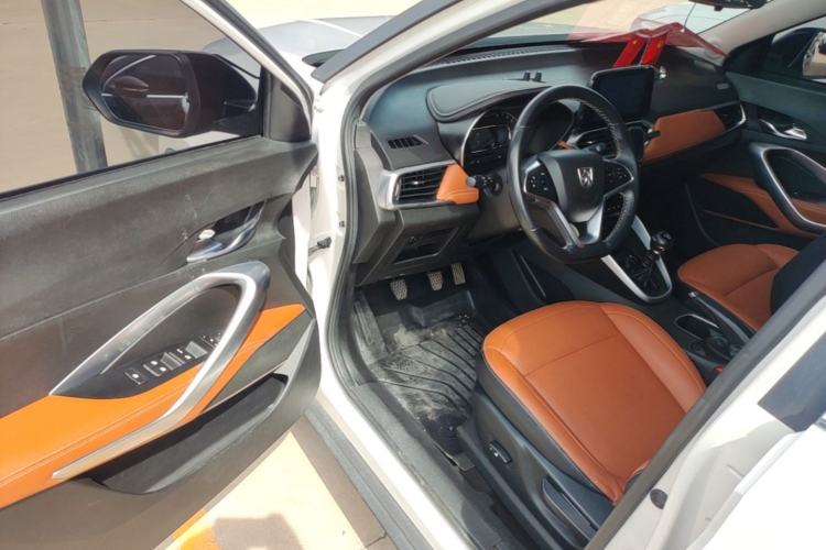 Used Baojun 510 2019 1.5L Manual Enjoyment Model China V Driver Seat