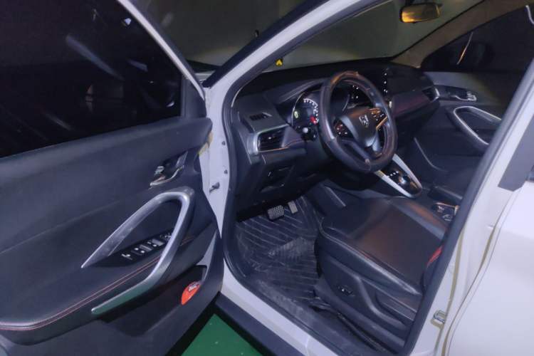 Used Baojun 510 2019 1.5L Automatic Prestige Edition China V Driver Seat