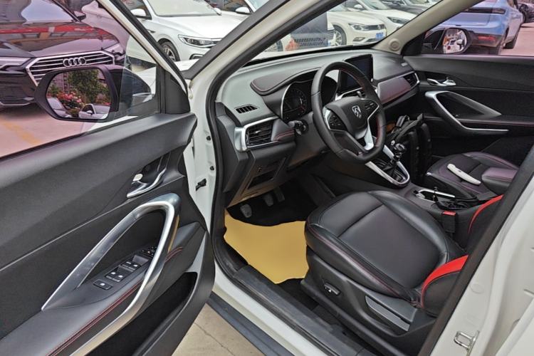 Used Baojun 510 2019 1.5L Manual Prestige Version China V Emission Standard Driver Seat
