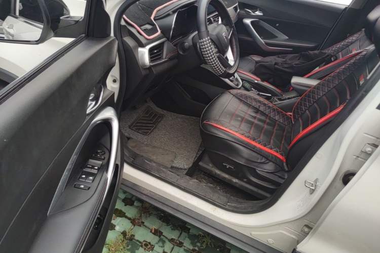 Used Baojun 510 2019 1.5L Automatic Prestige Edition China V Driver Seat