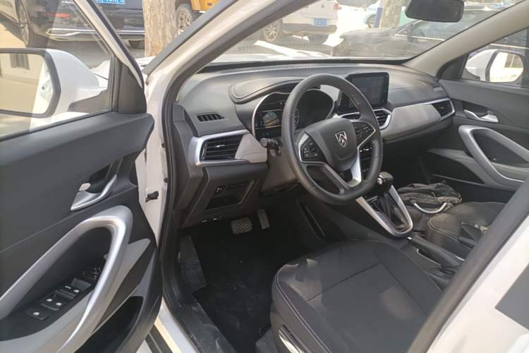 Used Baojun 510 2019 1.5L CVT Enjoyment Model China VI Emission Standard Driver Seat