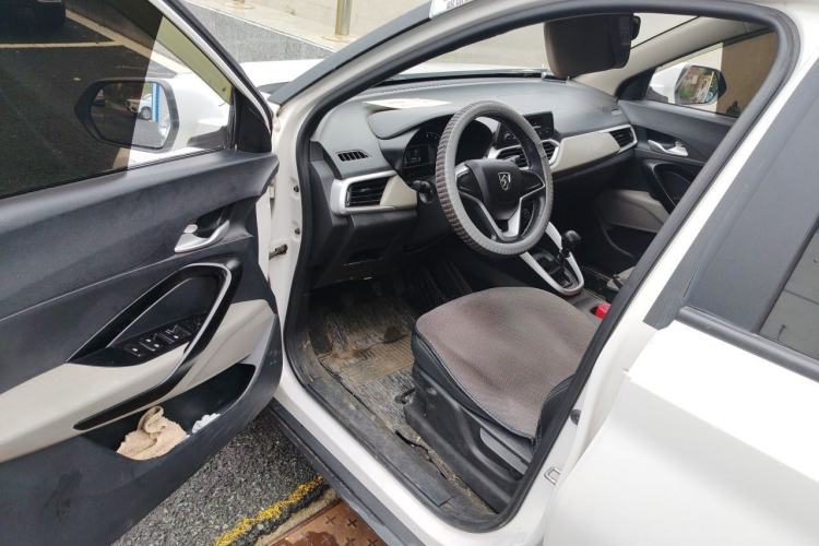 Used Baojun 510 2019 1.5L Manual Jingxiang Model China V Emission Standard Driver Seat
