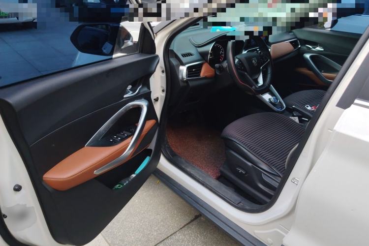 Used Baojun 510 2019 1.5L Automatic Premium Version National V Driver Seat