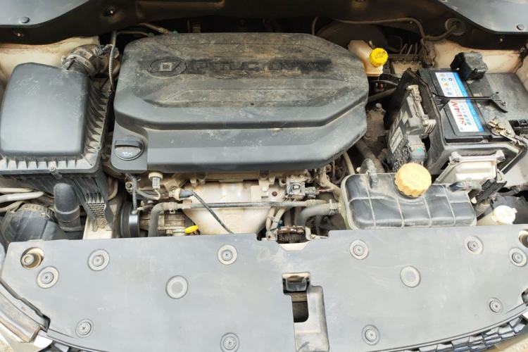 Used Baojun 510 2019 1.5L CVT Enjoyment Model China VI Emission Standard Engine Bay