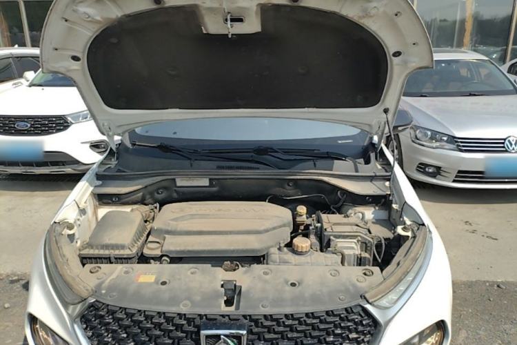 Used Baojun 510 2019 1.5L CVT Enjoyment Model China VI Emission Standard Engine Bay