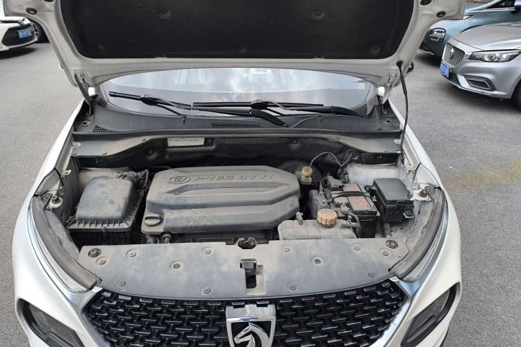 Used Baojun 510 2019 1.5L Manual Enjoyment Model China V Engine Bay