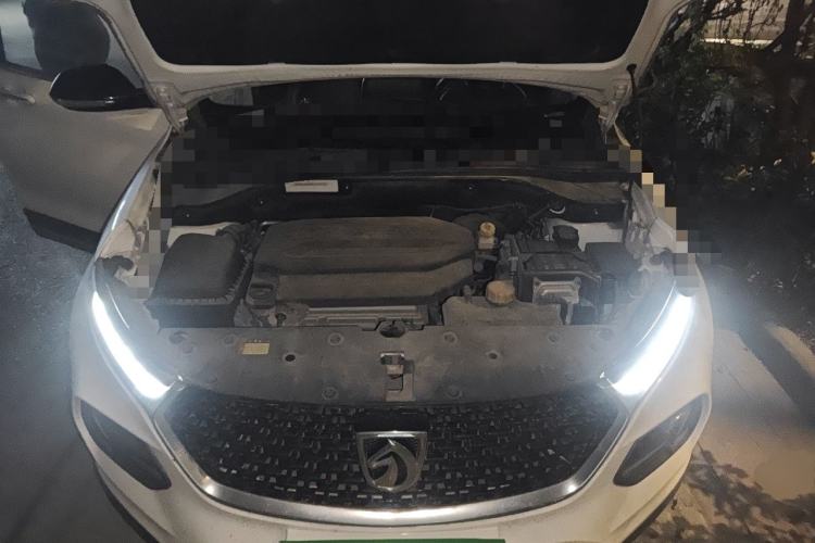 Used Baojun 510 2019 1.5L CVT Enjoyment Model China VI Emission Standard Engine Bay