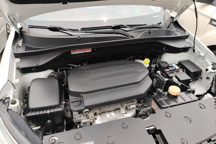 Used Baojun 510 2019 1.5L Automatic Premium Version National V Engine Bay