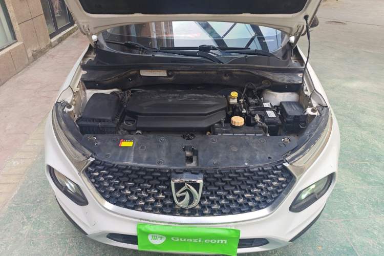 Used Baojun 510 2019 1.5L Automatic Premium Version China VI Engine Bay