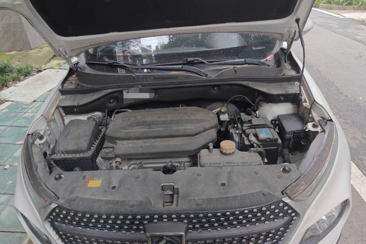 Used Baojun 510 2019 1.5L Manual Jingxiang Model 77kW China VI Emission Standard Engine Bay