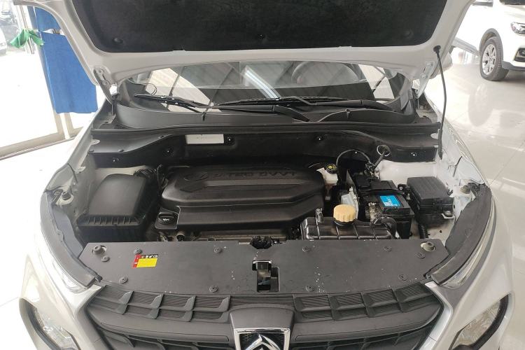 Used Baojun 510 2019 1.5L Manual Jingxiang Model 77kW China VI Emission Standard Engine Bay