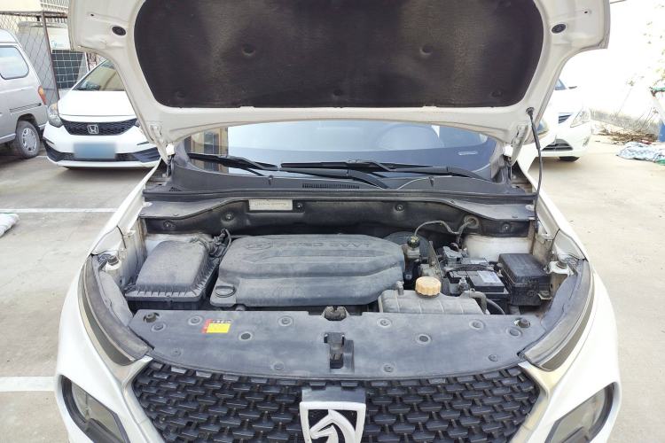 Used Baojun 510 2019 1.5L Manual Enjoyment Model 77kW China VI Engine Bay