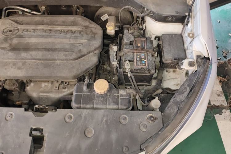 Used Baojun 510 2019 1.5L Automatic Prestige Edition China V Engine Bay Left