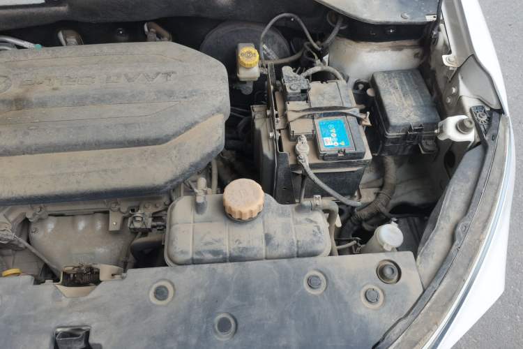 Used Baojun 510 2019 1.5L Manual Enjoyment Model China V Engine Bay Left