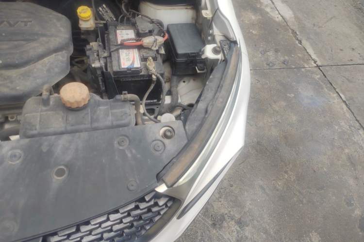 Used Baojun 510 2019 1.5L Automatic Premium Version National V Engine Bay Left