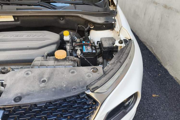 Used Baojun 510 2019 1.5L Manual Enjoyment Model 77kW China VI Emission Standard Engine Bay Left