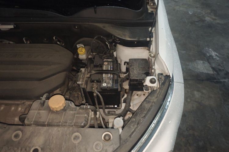 Used Baojun 510 2019 1.5L Automatic Enjoyment Model China V Emission Standard Engine Bay Left