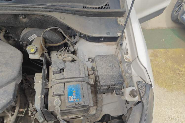 Used Baojun 510 2019 1.5L Manual Jingxiang Model 77kW China VI Emission Standard Engine Bay Left