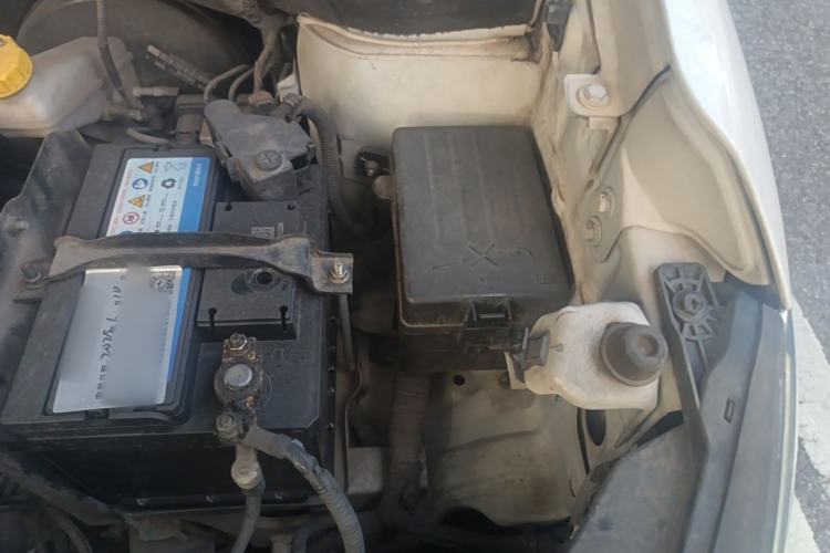 Used Baojun 510 2019 1.5L Automatic Premium Version National V Engine Bay Left