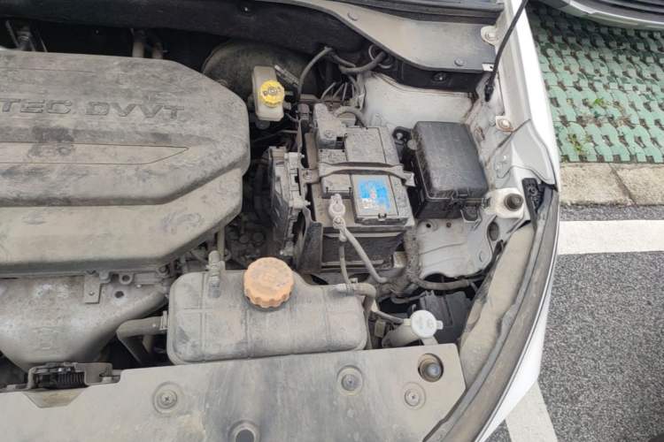 Used Baojun 510 2019 1.5L Automatic Prestige Edition China V Engine Bay Left