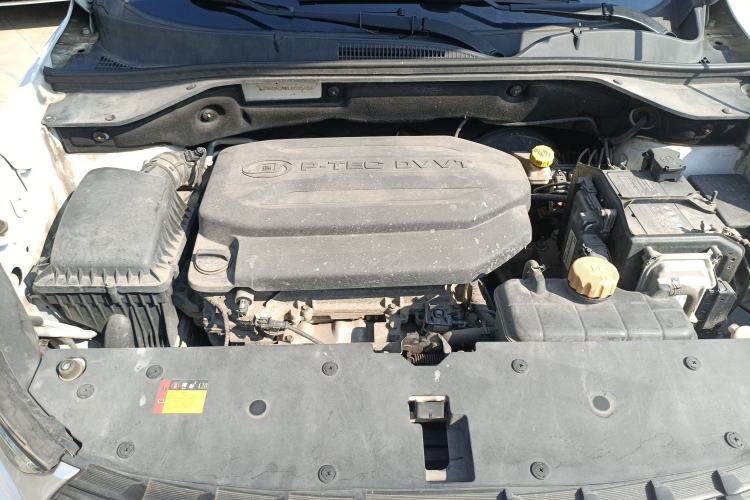 Used Baojun 510 2019 1.5L CVT Enjoyment Model China VI Emission Standard Engine Bay