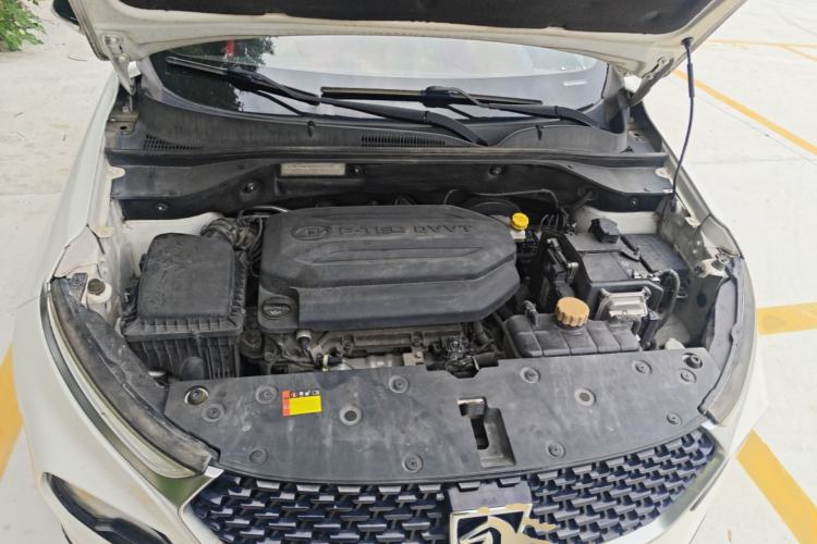 Used Baojun 510 2019 1.5L CVT Enjoyment Model China VI Emission Standard Engine Bay