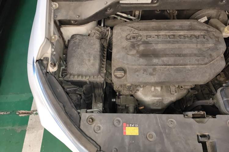 Used Baojun 510 2019 1.5L Automatic Prestige Edition China V Engine Bay Right