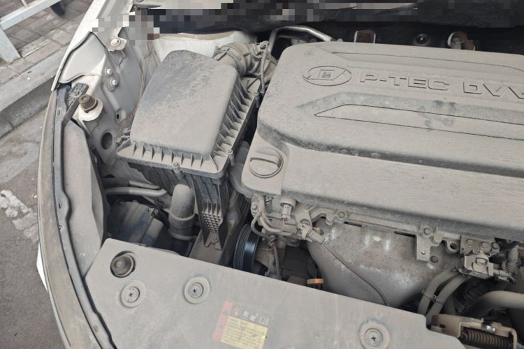 Used Baojun 510 2019 1.5L Manual Prestige Version 73kW China VI Emission Standard Engine Bay Right