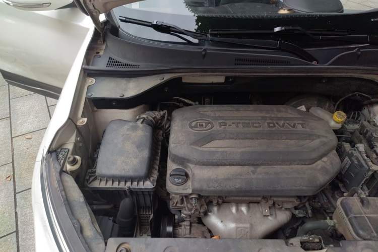 Used Baojun 510 2019 1.5L Automatic Enjoyment Model China V Emission Standard Engine Bay Right