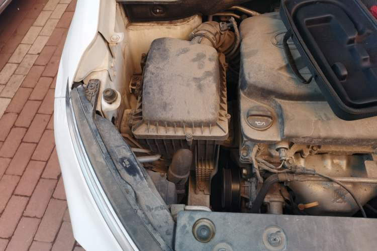 Used Baojun 510 2019 1.5L CVT Enjoyment Model China VI Emission Standard Engine Bay Right