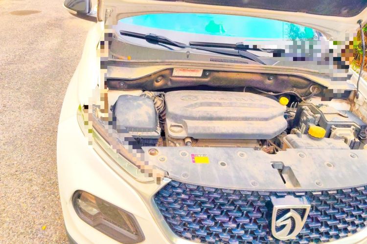 Used Baojun 510 2019 1.5L CVT Enjoyment Model China VI Emission Standard Engine Bay Right