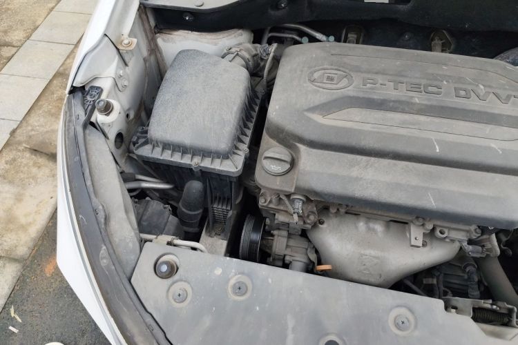 Used Baojun 510 2019 1.5L Manual Prestige Version China V Emission Standard Engine Bay Right