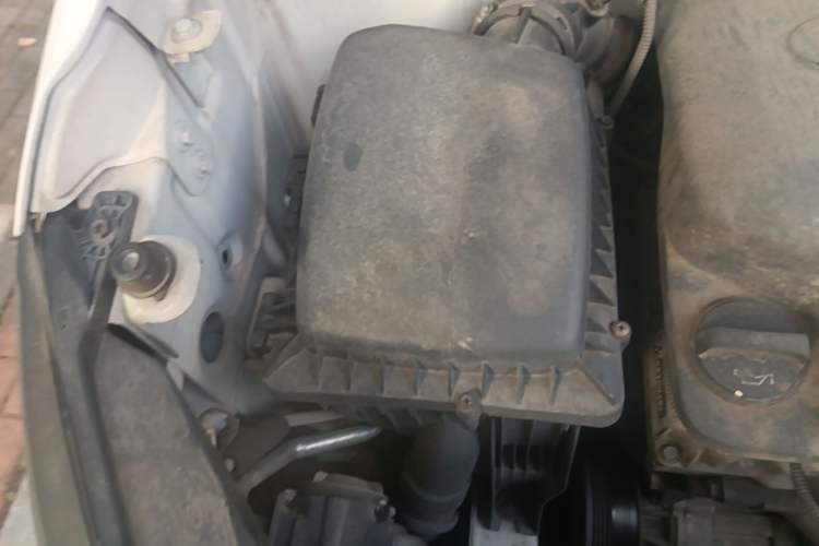 Used Baojun 510 2019 1.5L Automatic Premium Version National V Engine Bay Right