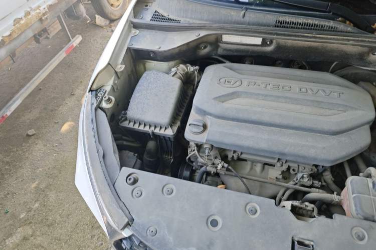 Used Baojun 510 2019 1.5L CVT Enjoyment Model China VI Emission Standard Engine Bay Right