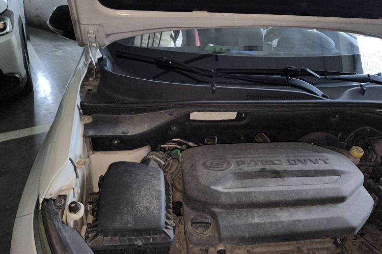 Used Baojun 510 2019 1.5L Automatic Prestige Edition China V Engine Bay Right