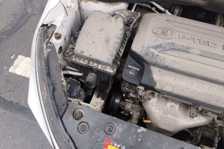 Used Baojun 510 2019 1.5L Manual Enjoyment Model 77kW China VI Engine Bay Right