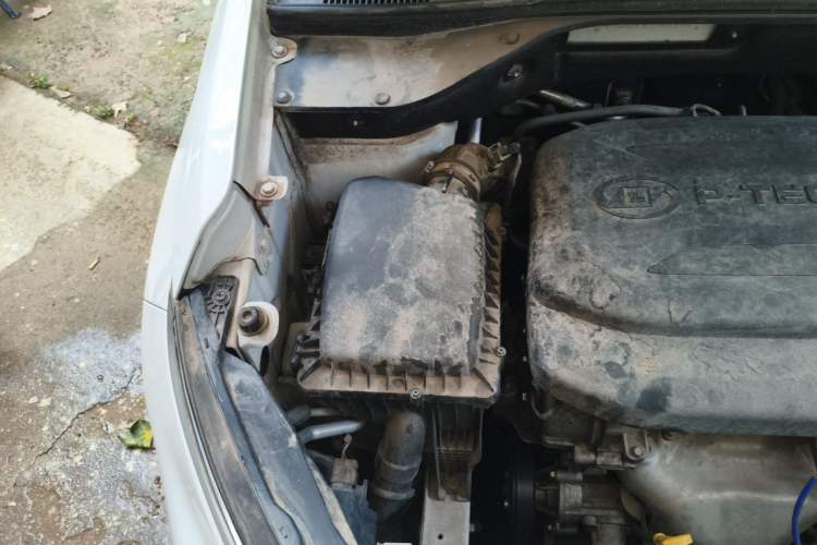 Used Baojun 510 2019 1.5L Manual Jingxiang Model China V Emission Standard Engine Bay Right