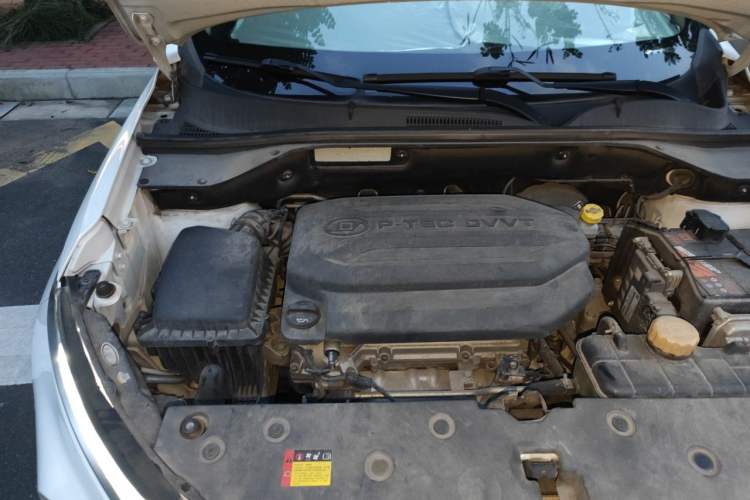 Used Baojun 510 2019 1.5L CVT Enjoyment Model China VI Emission Standard Engine Bay Right