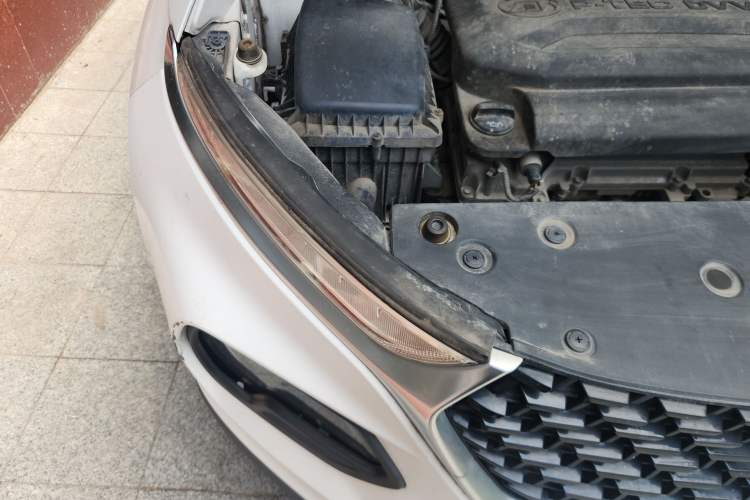 Used Baojun 510 2019 1.5L Automatic Premium Version National V Engine Bay Right