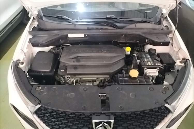 Used Baojun 510 2019 1.5L CVT Enjoyment Model China VI Emission Standard Engine Bay
